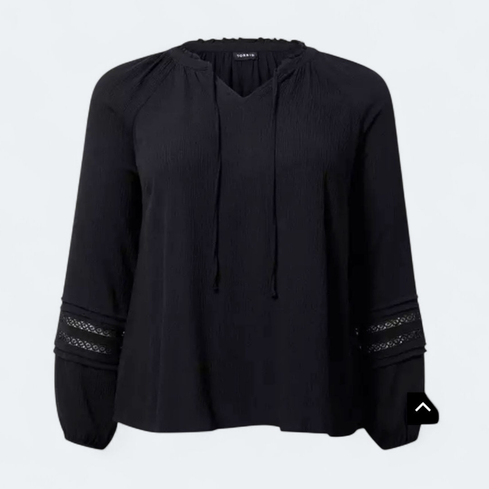 Torrid Long Sleeve Tie Front Gauze Top. Black Size 2x